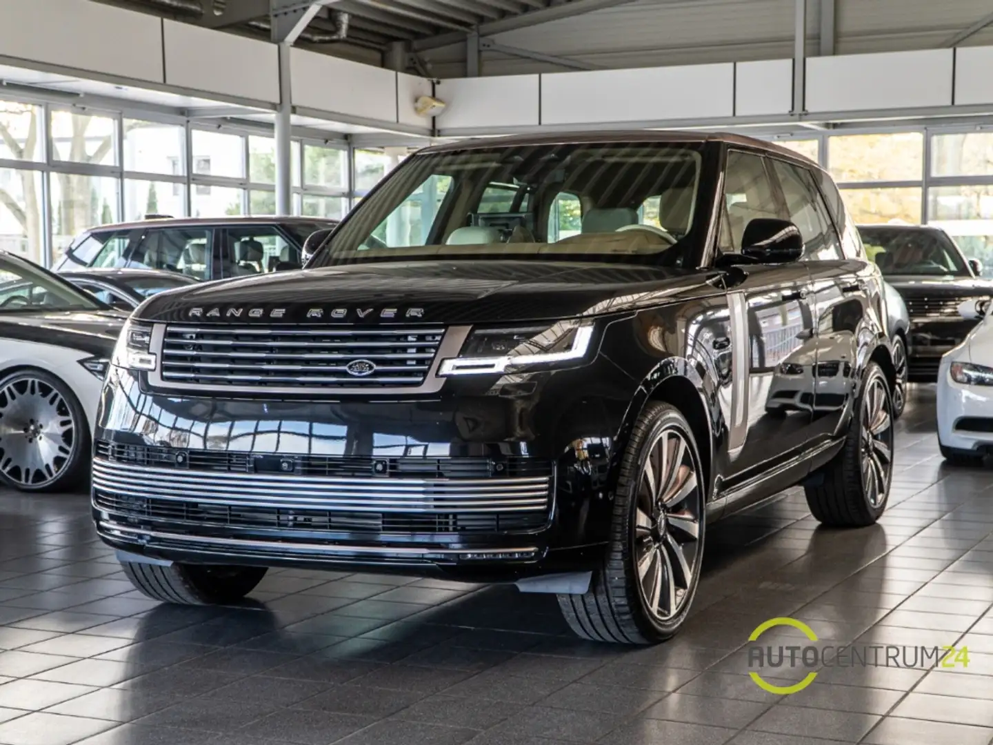 Land Rover Range Rover SV P615 Massage Entertainment Pano Schwarz - 2