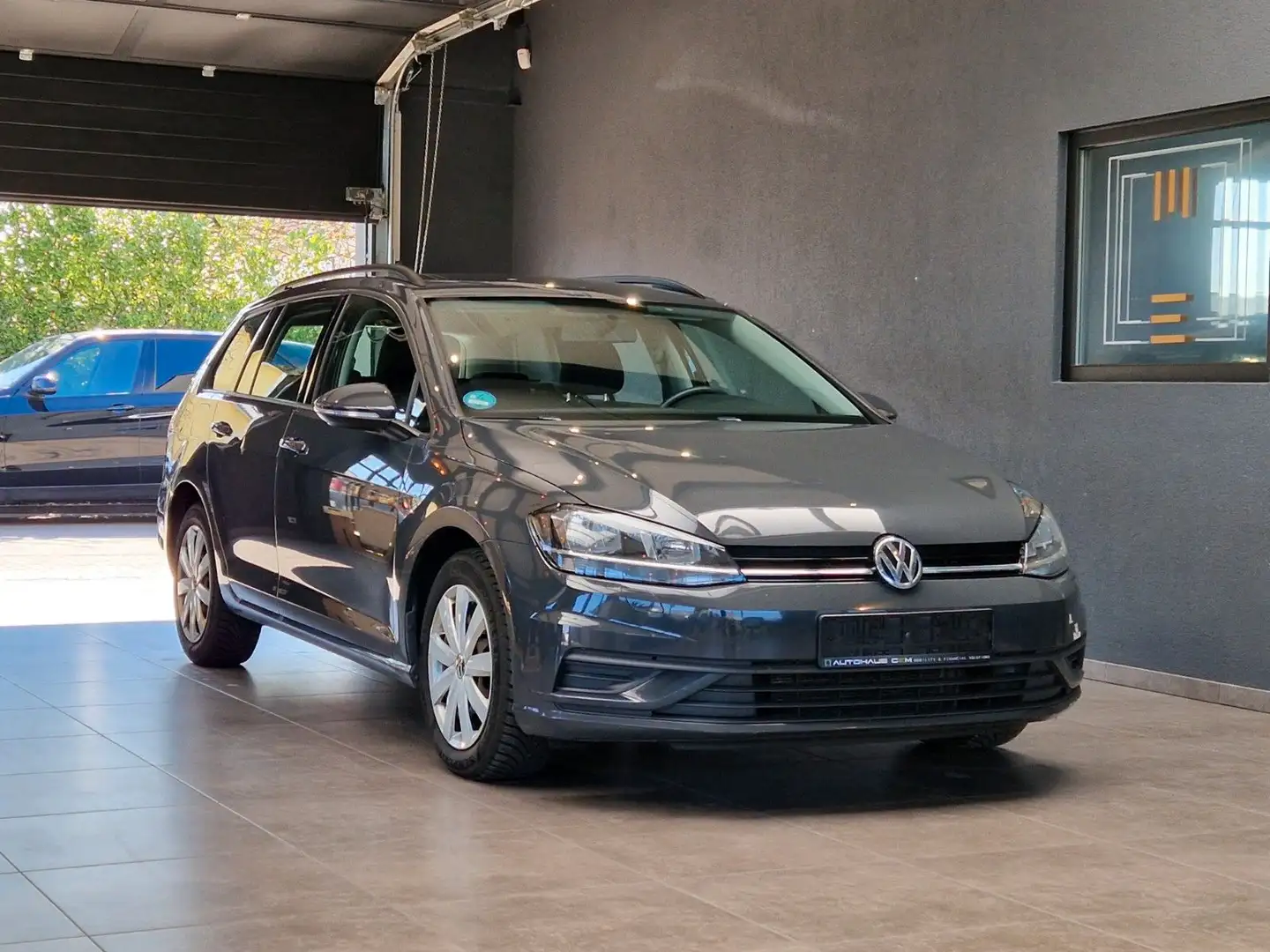 Volkswagen Golf VII Variant Trendline*Navi*Tempomat*Klima* Grau - 1