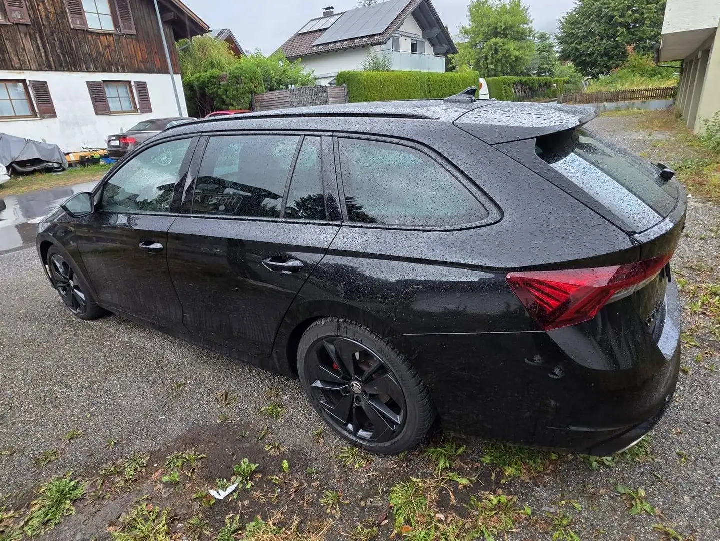 Skoda Octavia Octavia Combi 2,0 TDI 4x4 RS DSG RS Schwarz - 2