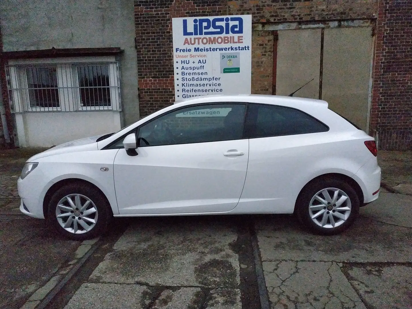 SEAT Ibiza 1.2 Style/ TÜV NEU/ Navi /ALU/ PDC/ Tempomat Weiß - 2