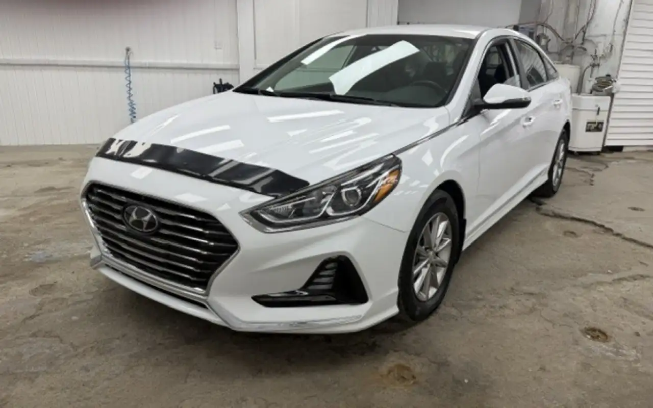 Hyundai SONATA снимка Hyundai SONATA