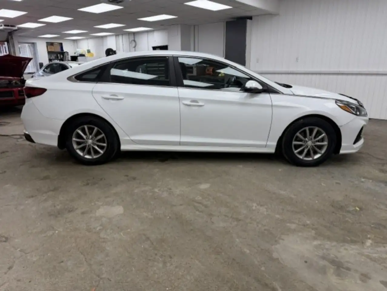 Hyundai SONATA снимка Hyundai SONATA