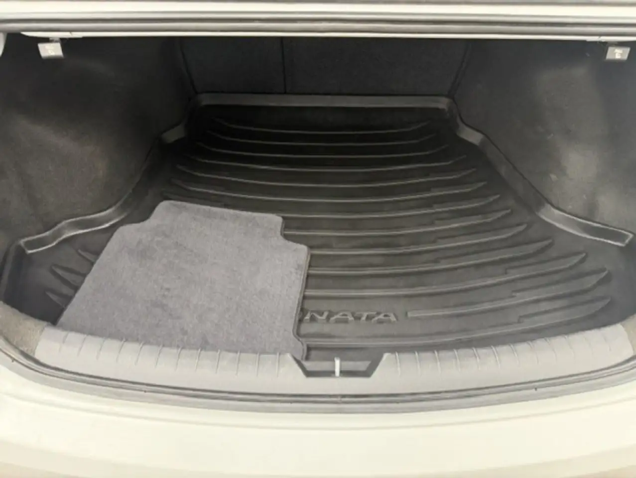 Hyundai SONATA снимка Hyundai SONATA
