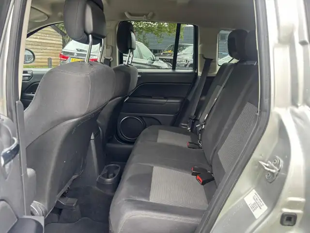 Jeep Compass view 14