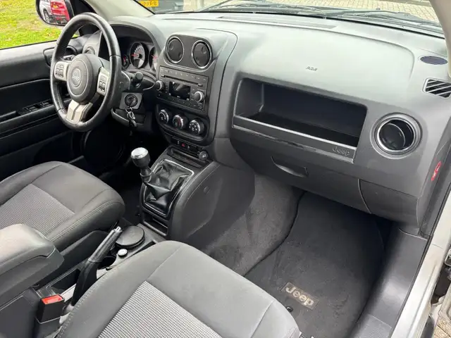 Jeep Compass view 10