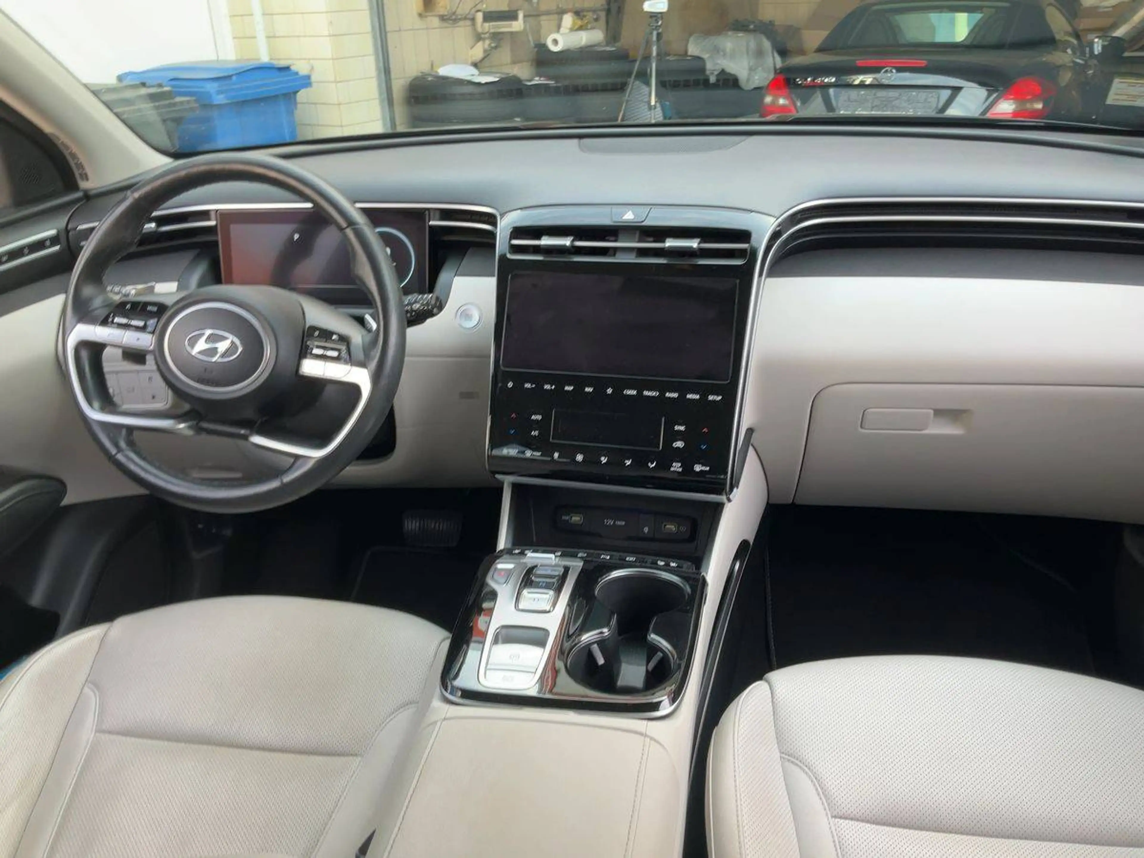 Hyundai TUCSON Prime Plug-In Hybrid 4WD — photo 9