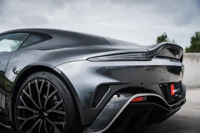 Aston Martin Vantage view 10