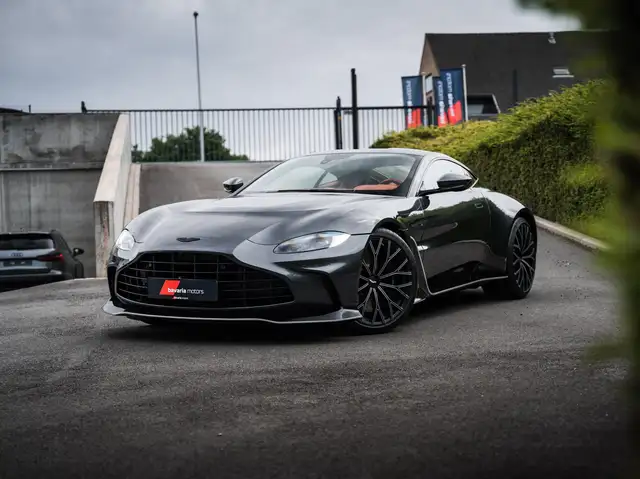 Aston Martin Vantage view 11