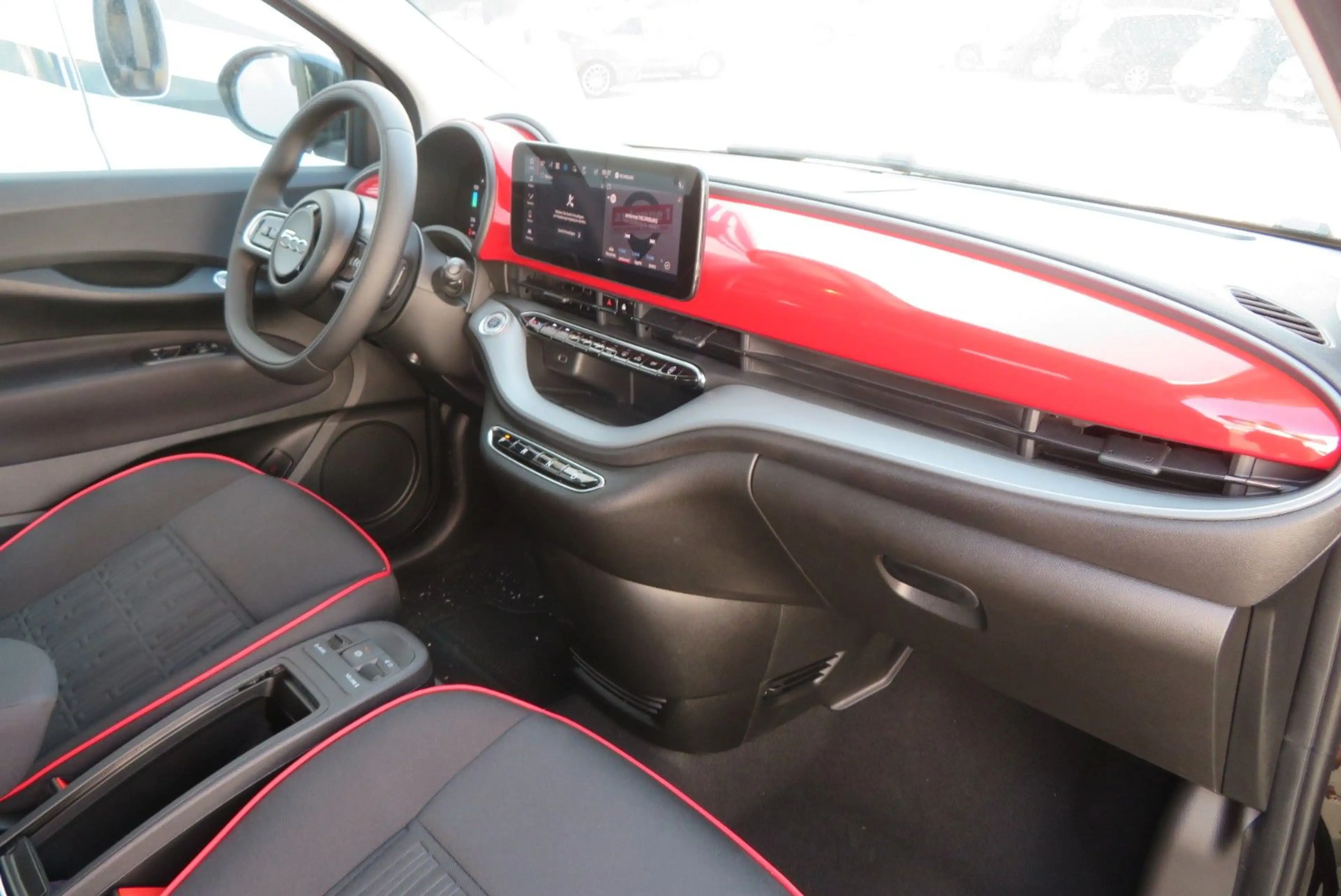 Fiat 500e Cabrio RED 42 kWh 118PS — photo 17