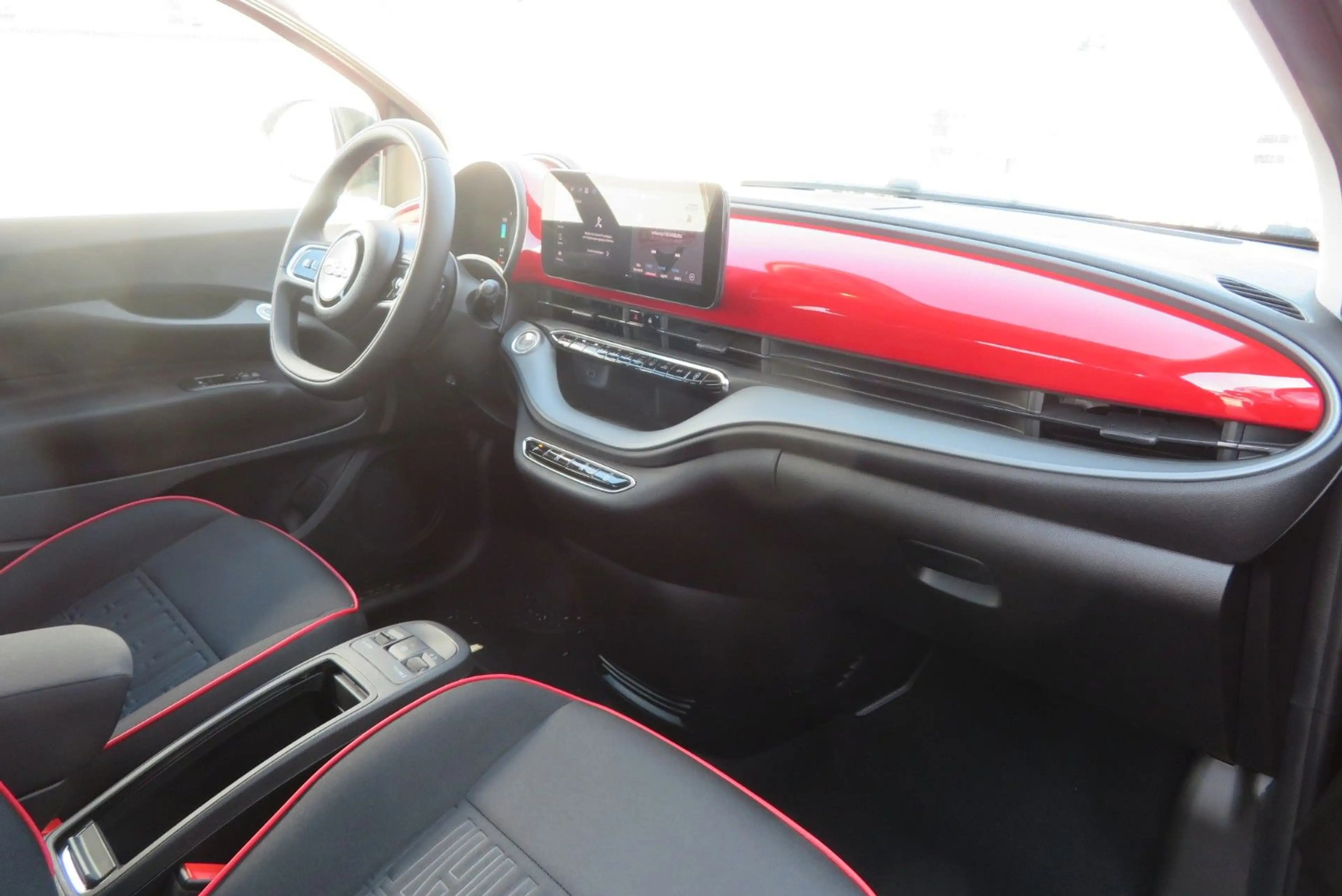 Fiat 500e Cabrio RED 42 kWh 118PS — photo 14