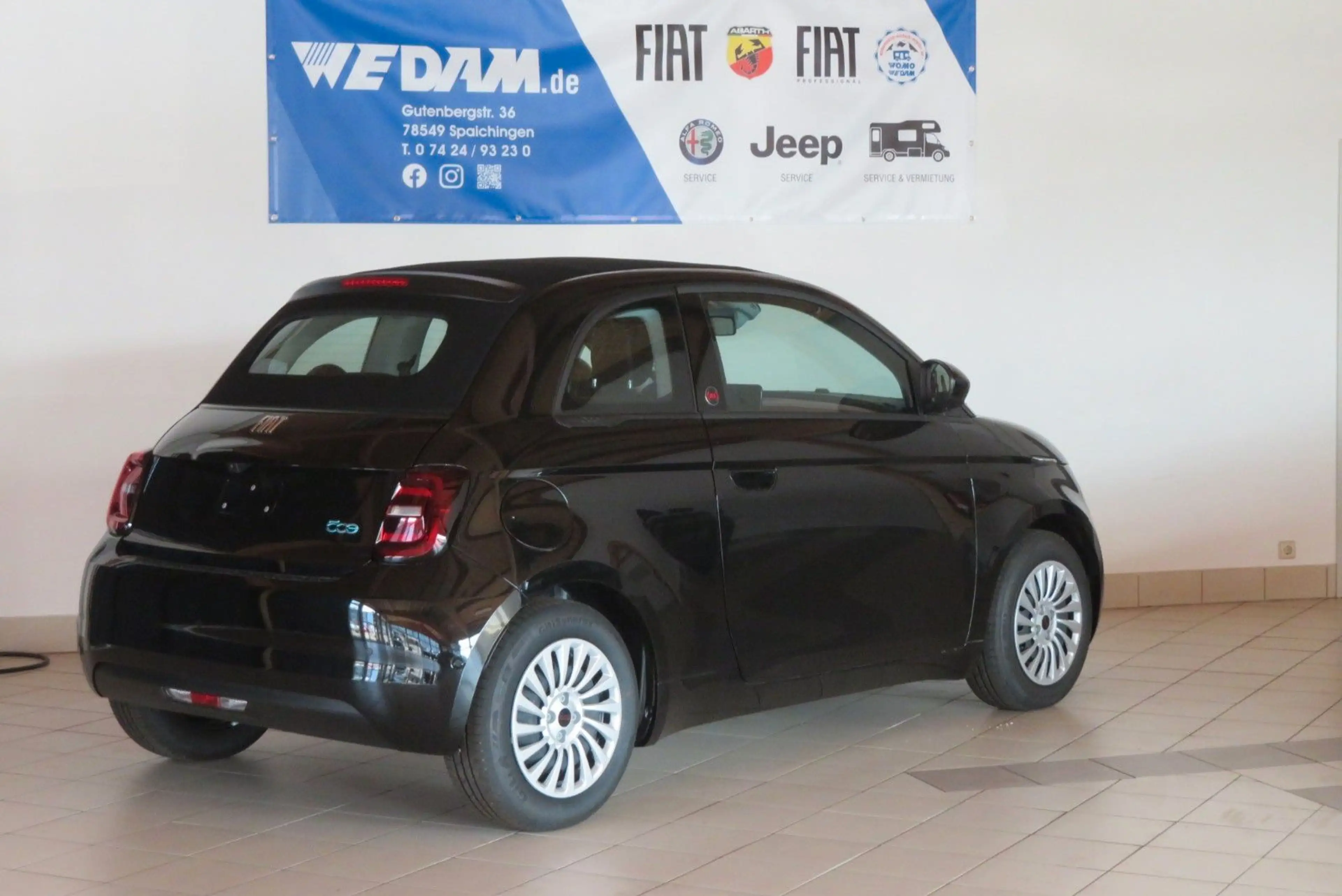 Fiat 500e Cabrio RED 42 kWh 118PS — photo 2