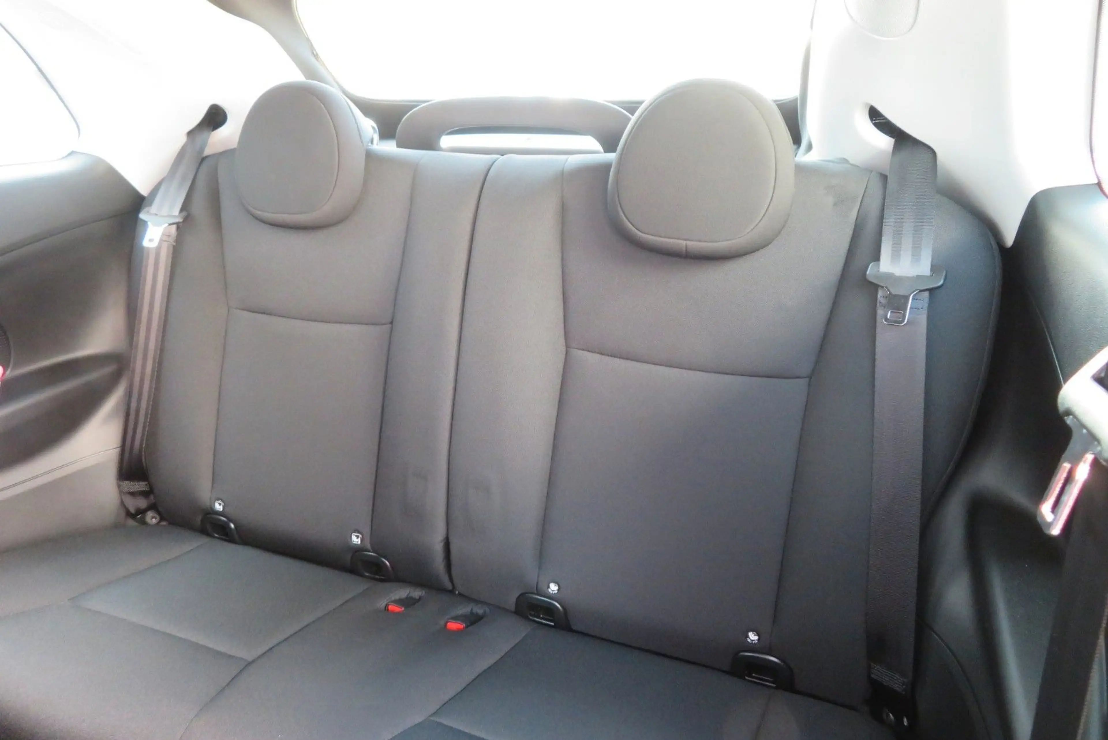 Fiat 500e Cabrio RED 42 kWh 118PS — photo 19