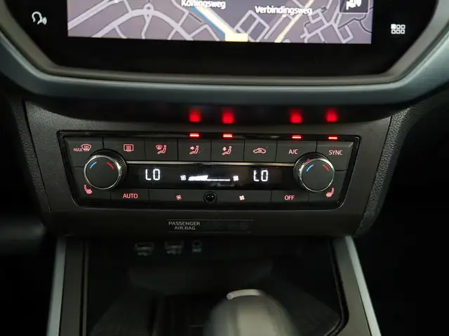 Seat Arona view 12