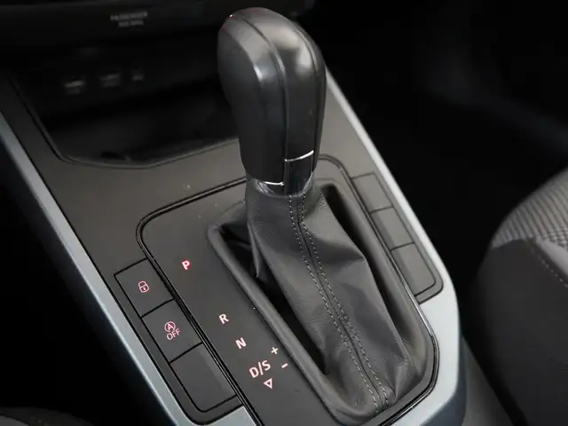 Seat Arona view 11