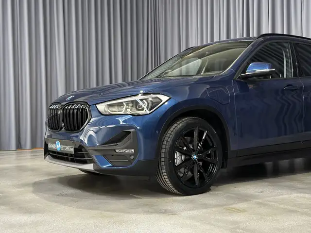 BMW X1 view 6