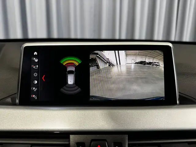 BMW X1 view 13