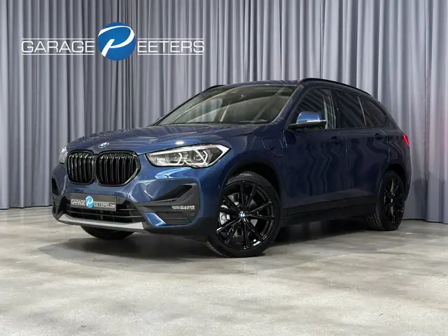 BMW X1 main image