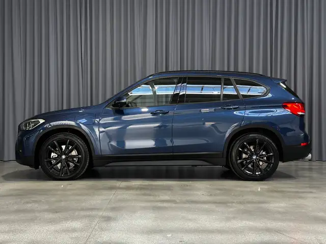 BMW X1 view 2