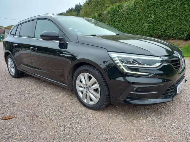 Renault Megane ESTATE STE 1.6 E-TECH 160 BUSINESS GPS 2 PLACES 38681 KMS