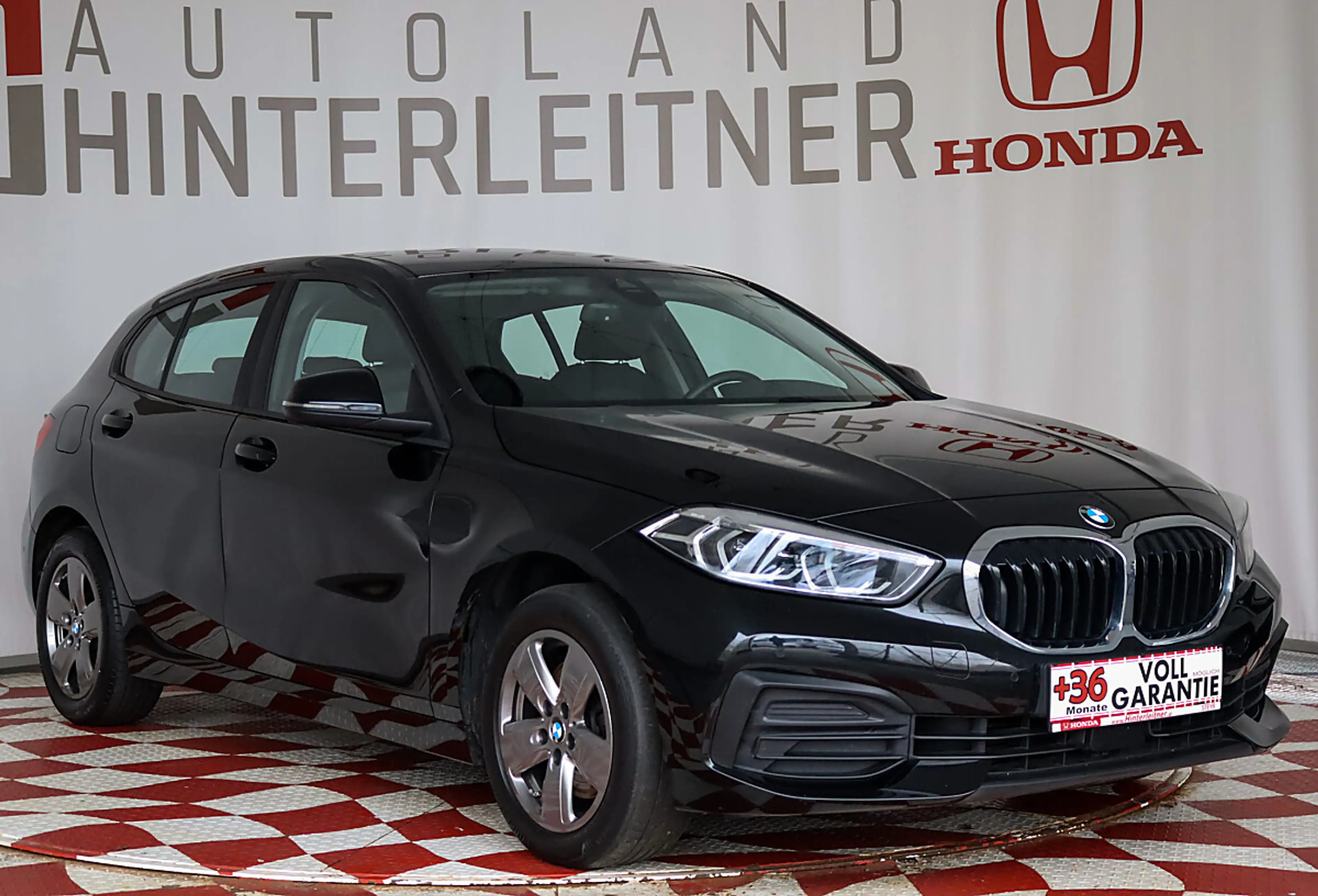BMW 118 d 2,0 Advantage LED NAVI PDC — photo 7