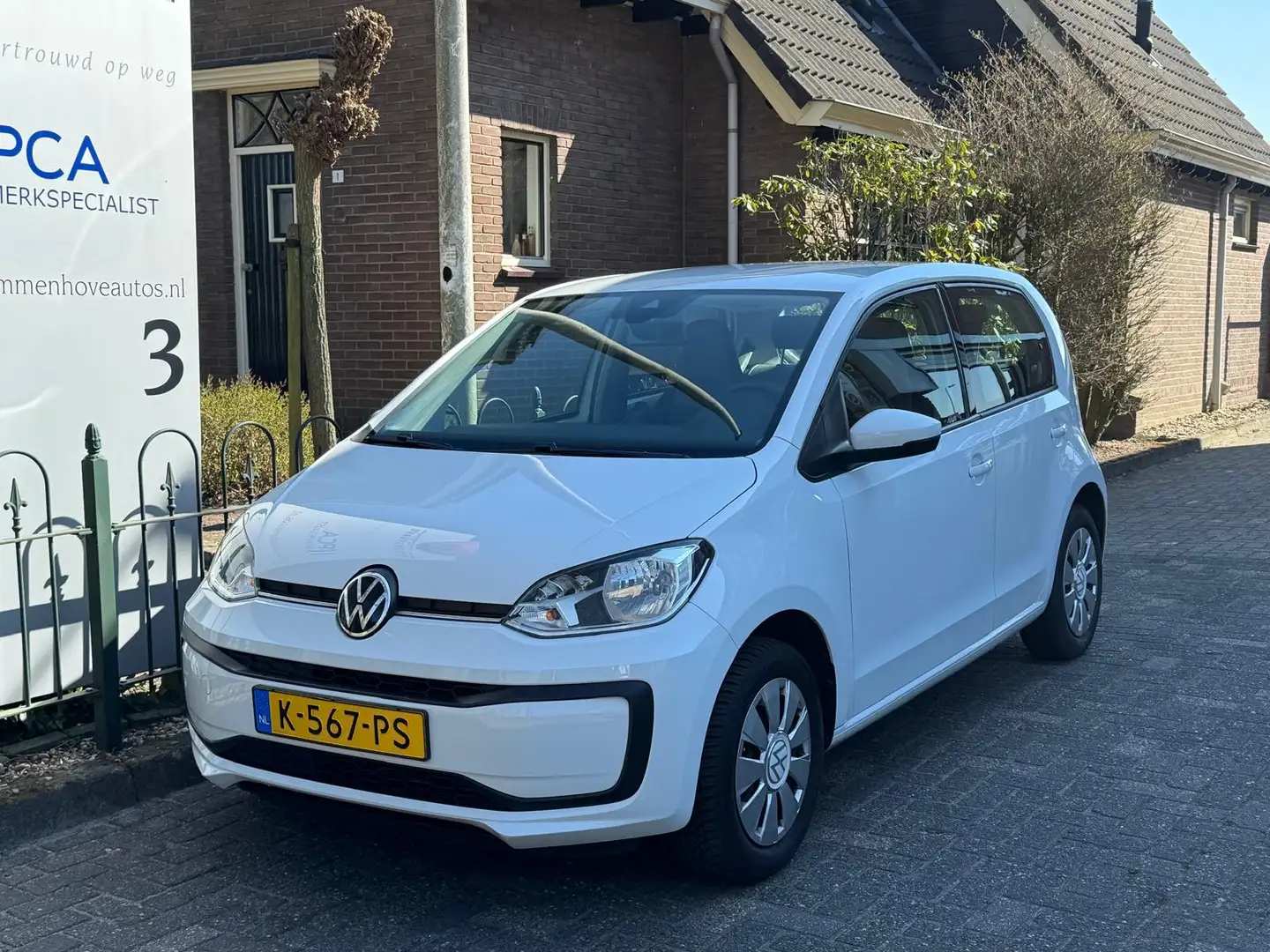 Volkswagen up! 1.0 BMT move up! 5-Deurs/Airco Wit - 2