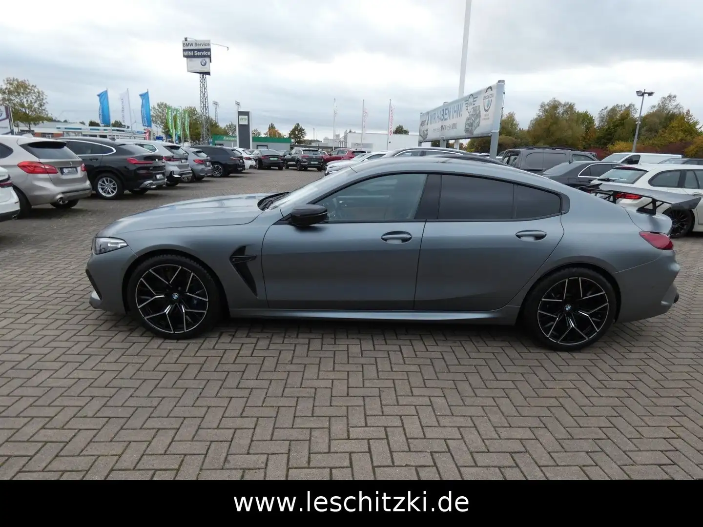 BMW M8 Gran Coupe Competition Grau - 2