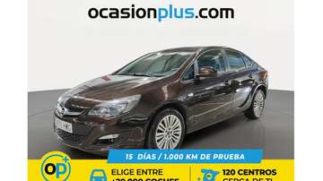 Sedán 1.4T Selective