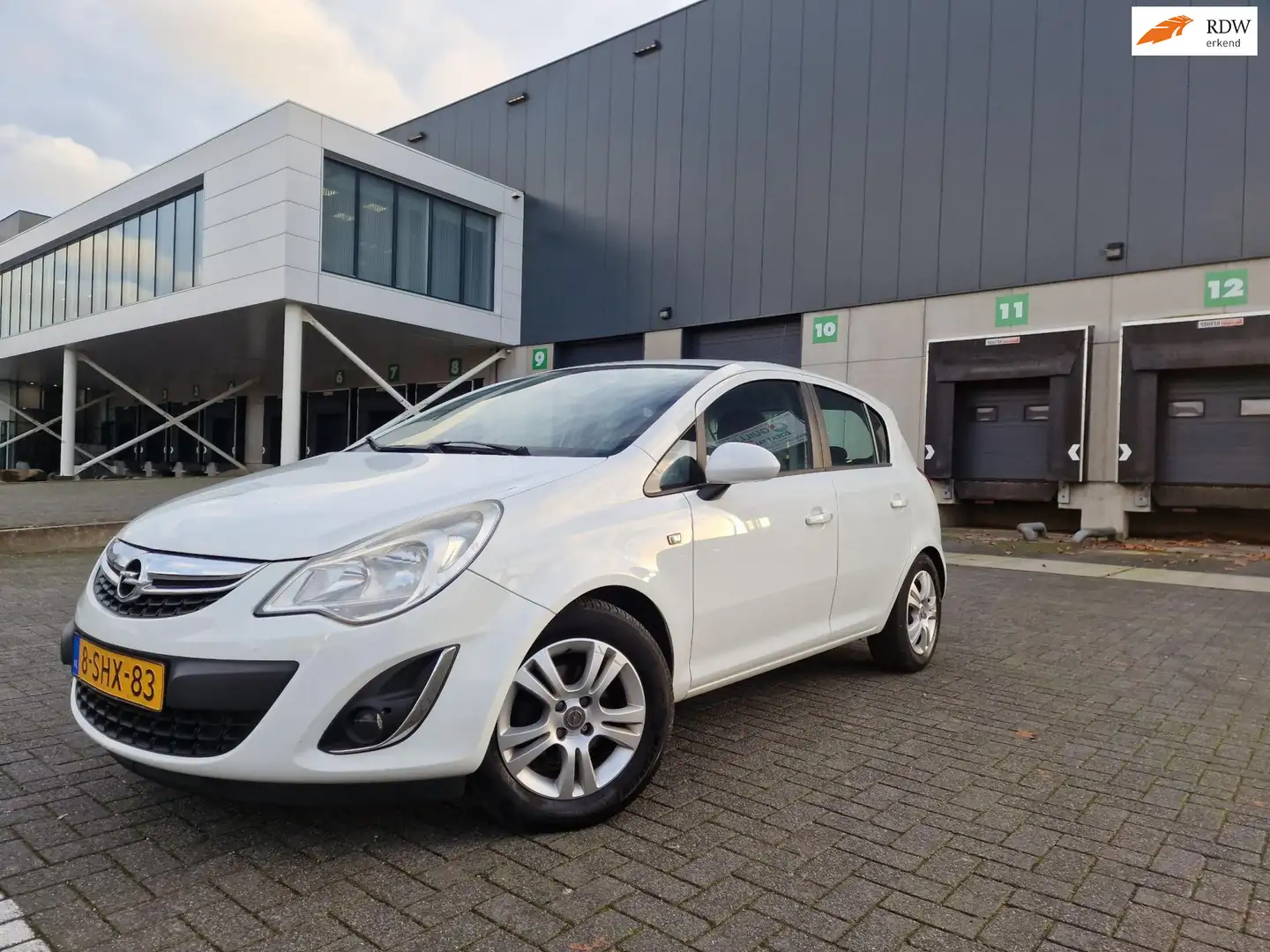 Opel Corsa 1.3 CDTi EcoFlex S/S Design PSENSOR CRUISE Weiß - 1