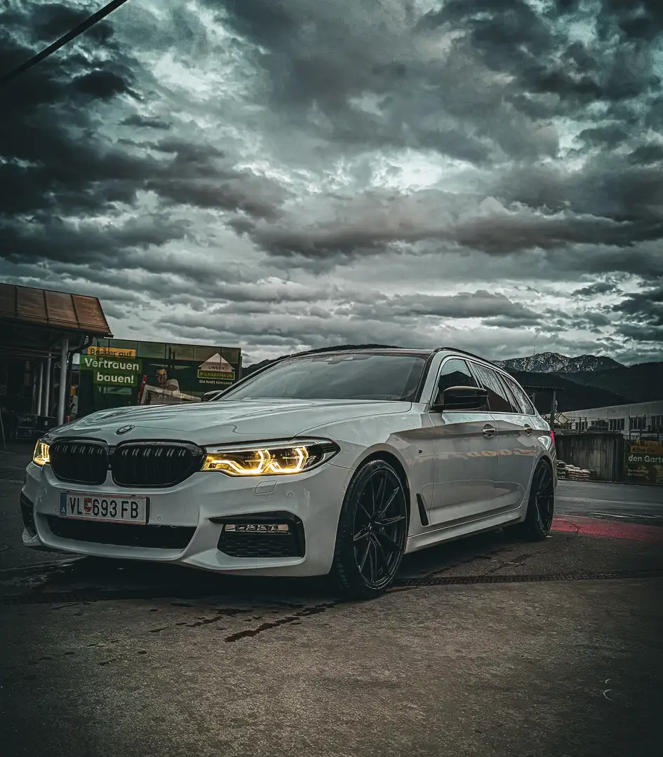 BMW 540 540d xDrive Touring Aut. - 1