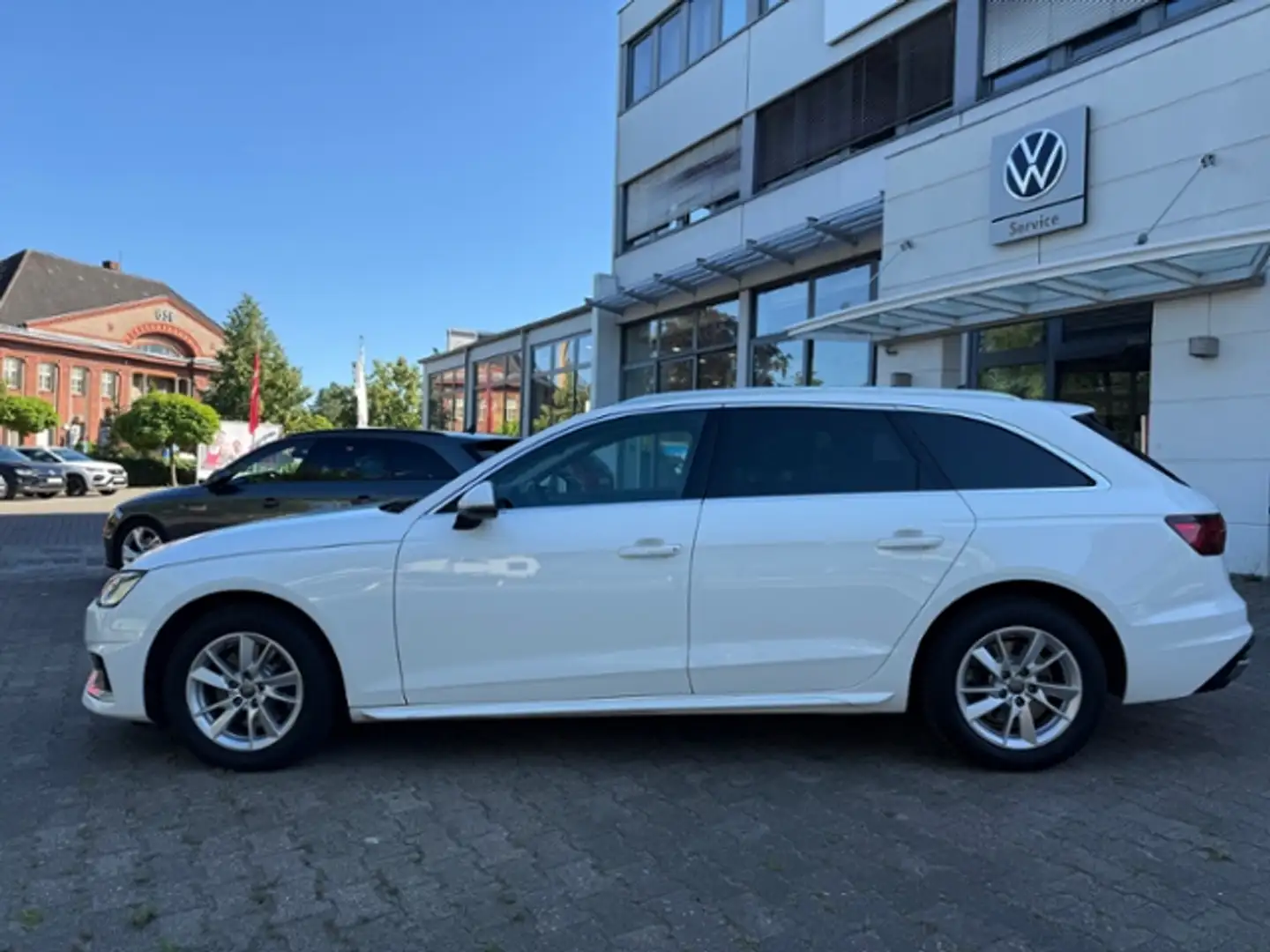 Audi A4 Avant advanced 35 TFSI S tronic Navi Pano Blanc - 2