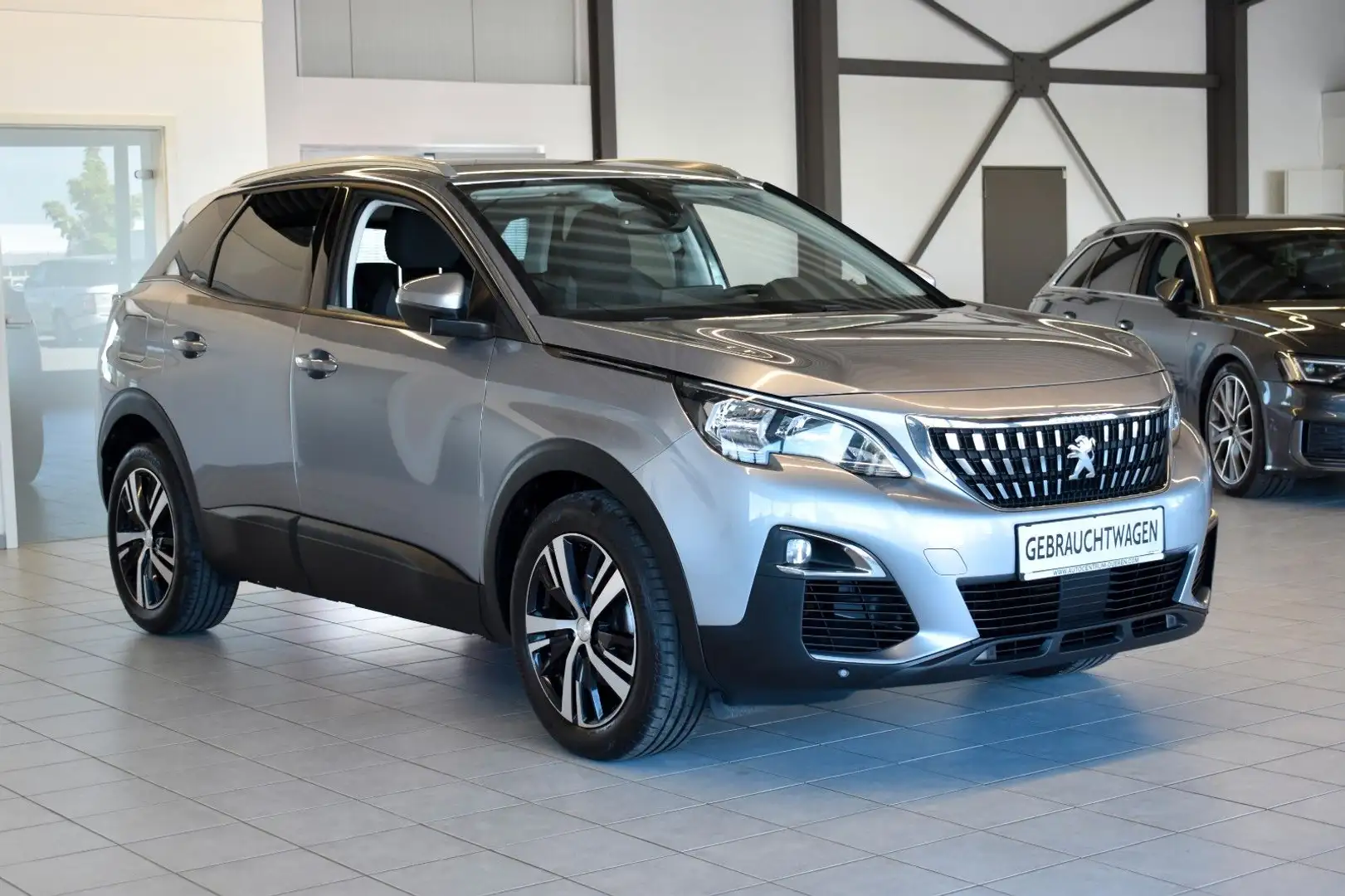 Peugeot 3008 Active/NAVI/APP-CONNECT/CAM/1.HAND/SHZ Gris - 1