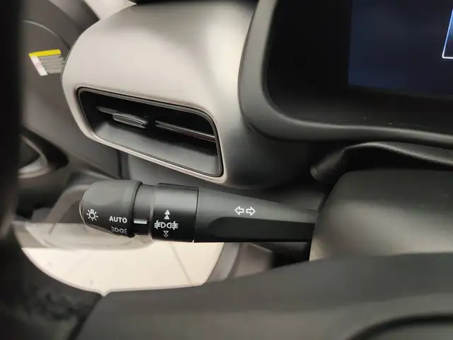 Jeep Avenger view 11