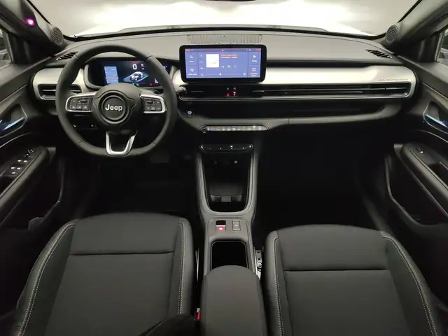 Jeep Avenger view 9