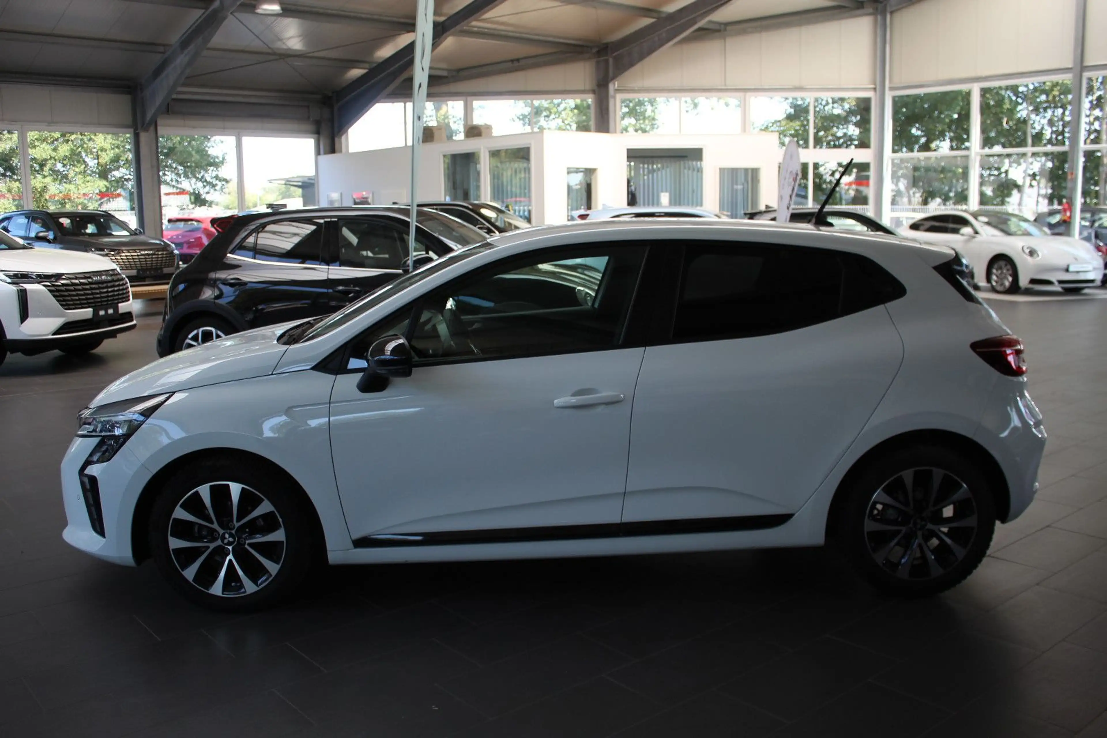 Mitsubishi Colt "Plus"(Sitzheizung, Kamera,Allwetterreifen) — photo 2