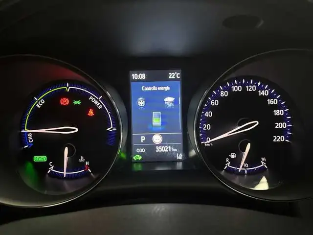 Toyota C-HR view 12