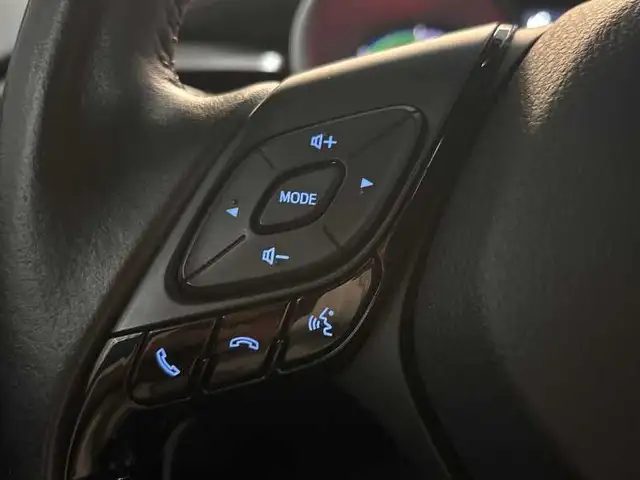 Toyota C-HR view 20