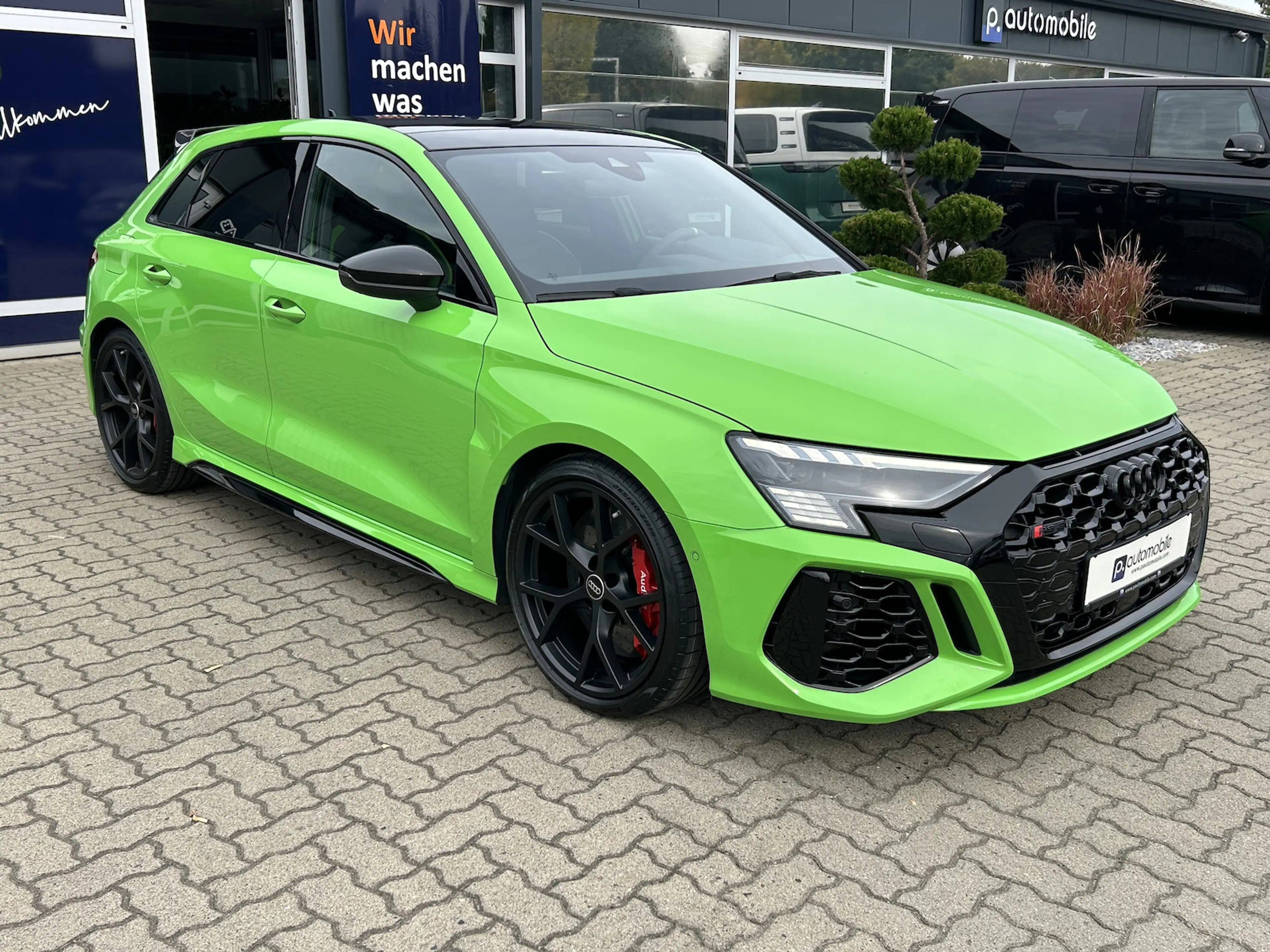 Audi RS3 2.5TFSI S Tronic quattro*PANO*B&O*RS-DYNAMIC — photo 9