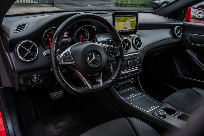 Mercedes-Benz CLA 180 Shooting Brake Business Solution AMG — photo 6