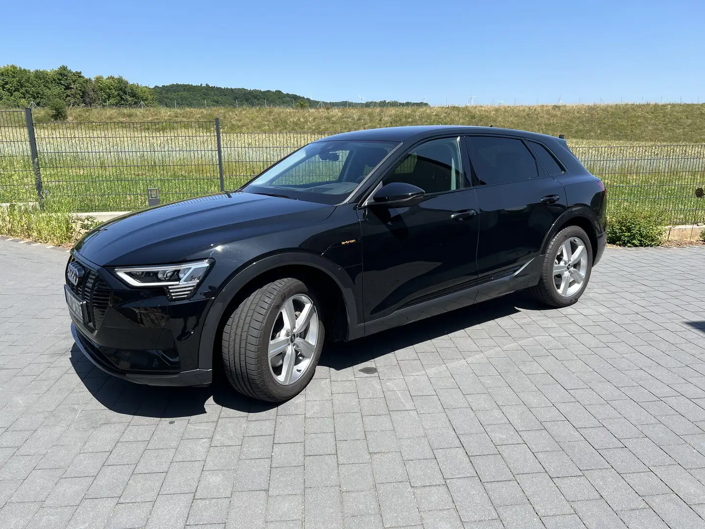 Audi e-tron 55 quattro advanced AHK Schwarz - 1