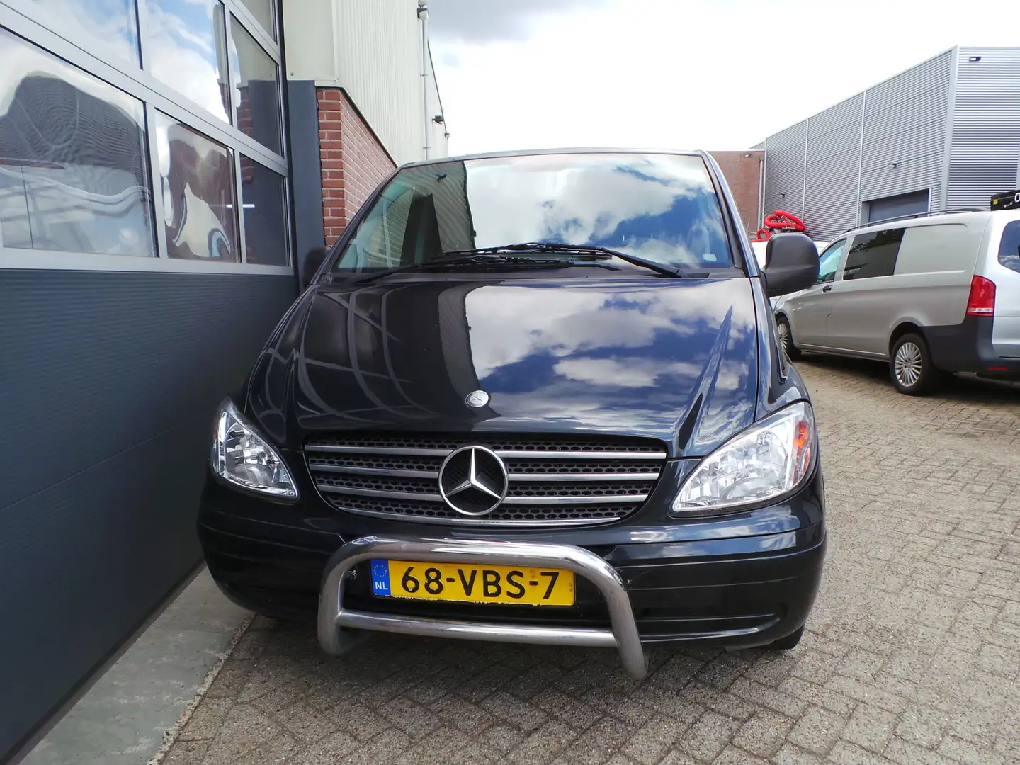 Mercedes-Benz Vito 115 CDI 320 L1H1 apk 20-04-2026 Zwart - 2