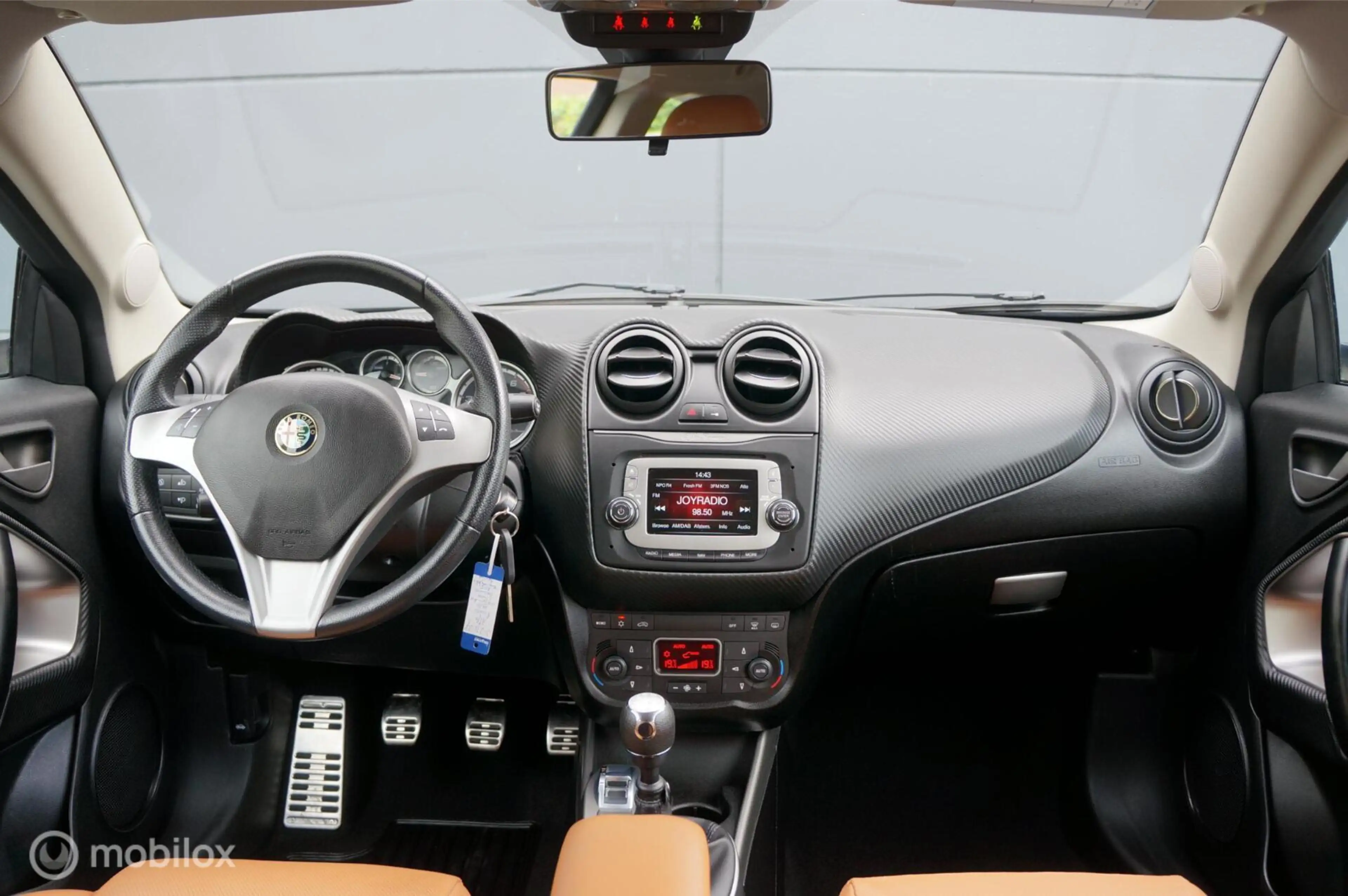 Alfa Romeo MiTo 0.9 TwinAir Turbo Exclusivo Leder Navi Cruis — photo 3