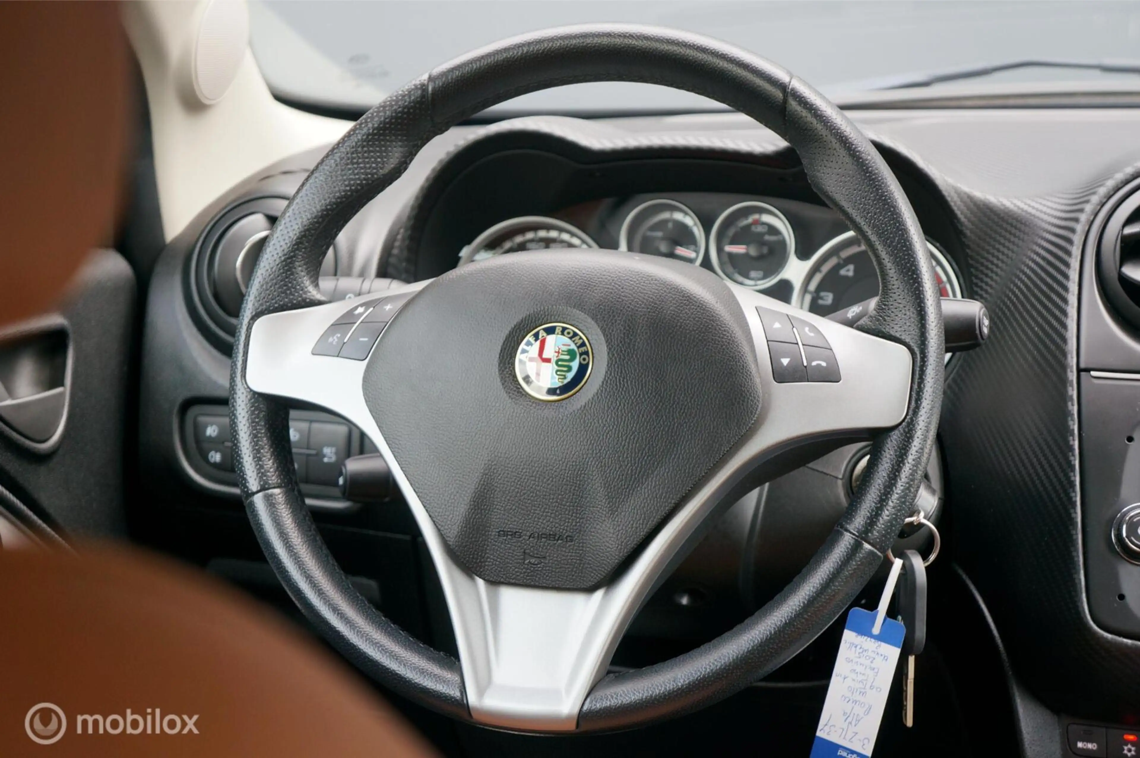 Alfa Romeo MiTo 0.9 TwinAir Turbo Exclusivo Leder Navi Cruis — photo 17