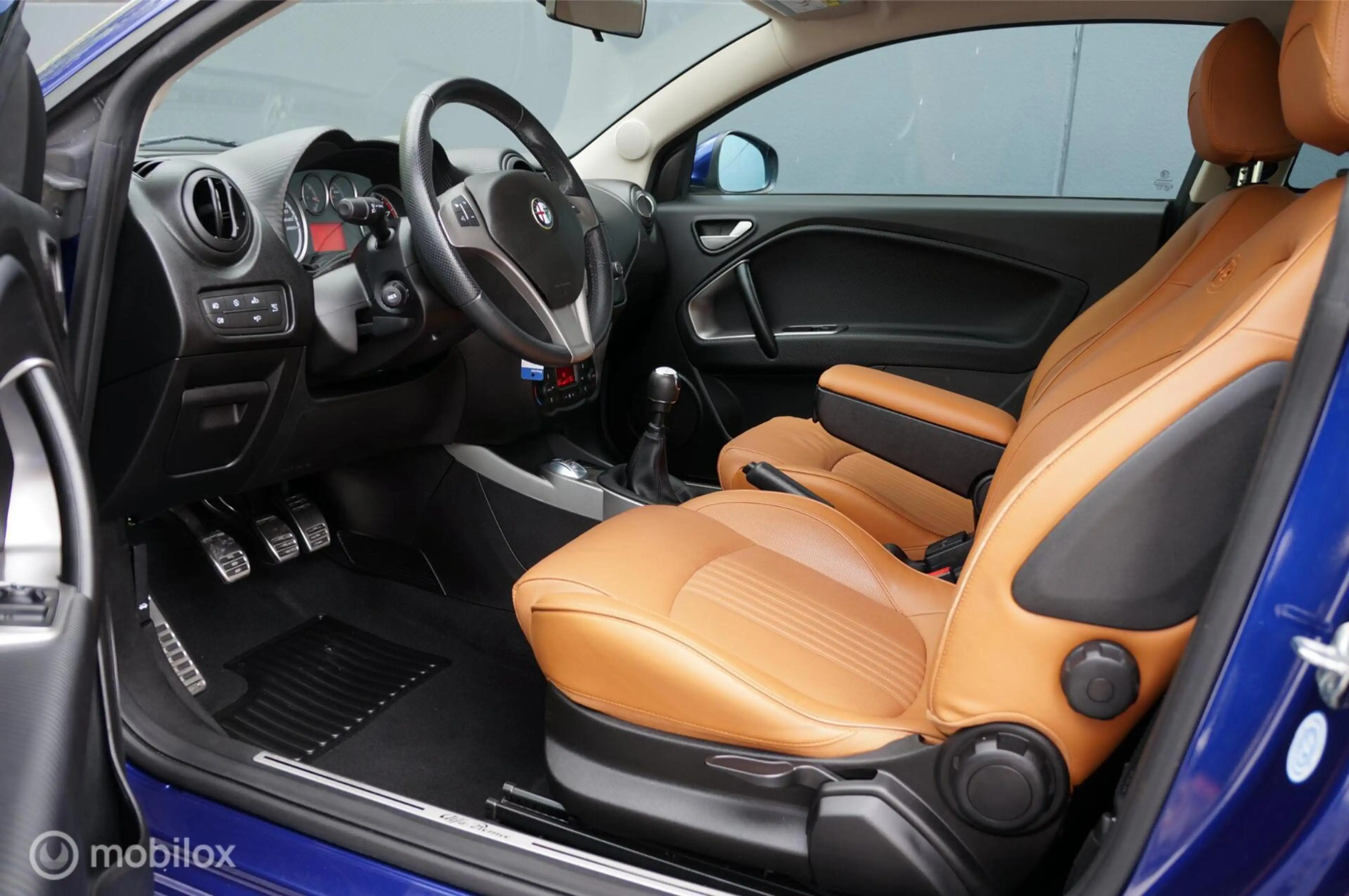 Alfa Romeo MiTo 0.9 TwinAir Turbo Exclusivo Leder Navi Cruis — photo 9