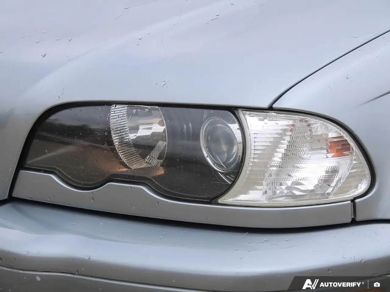 BMW 3 Series снимка BMW 3 Series