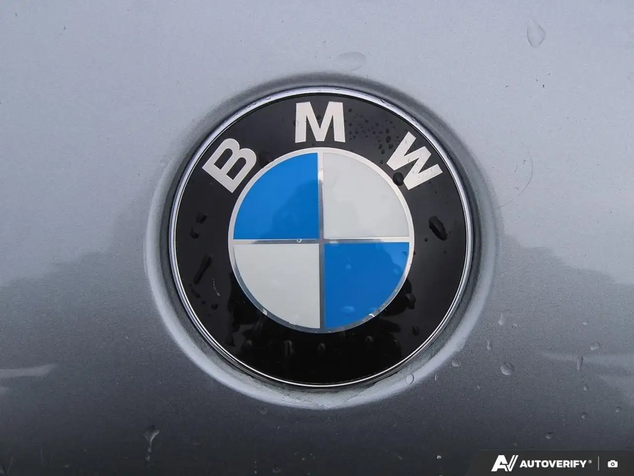 BMW 3 Series снимка BMW 3 Series