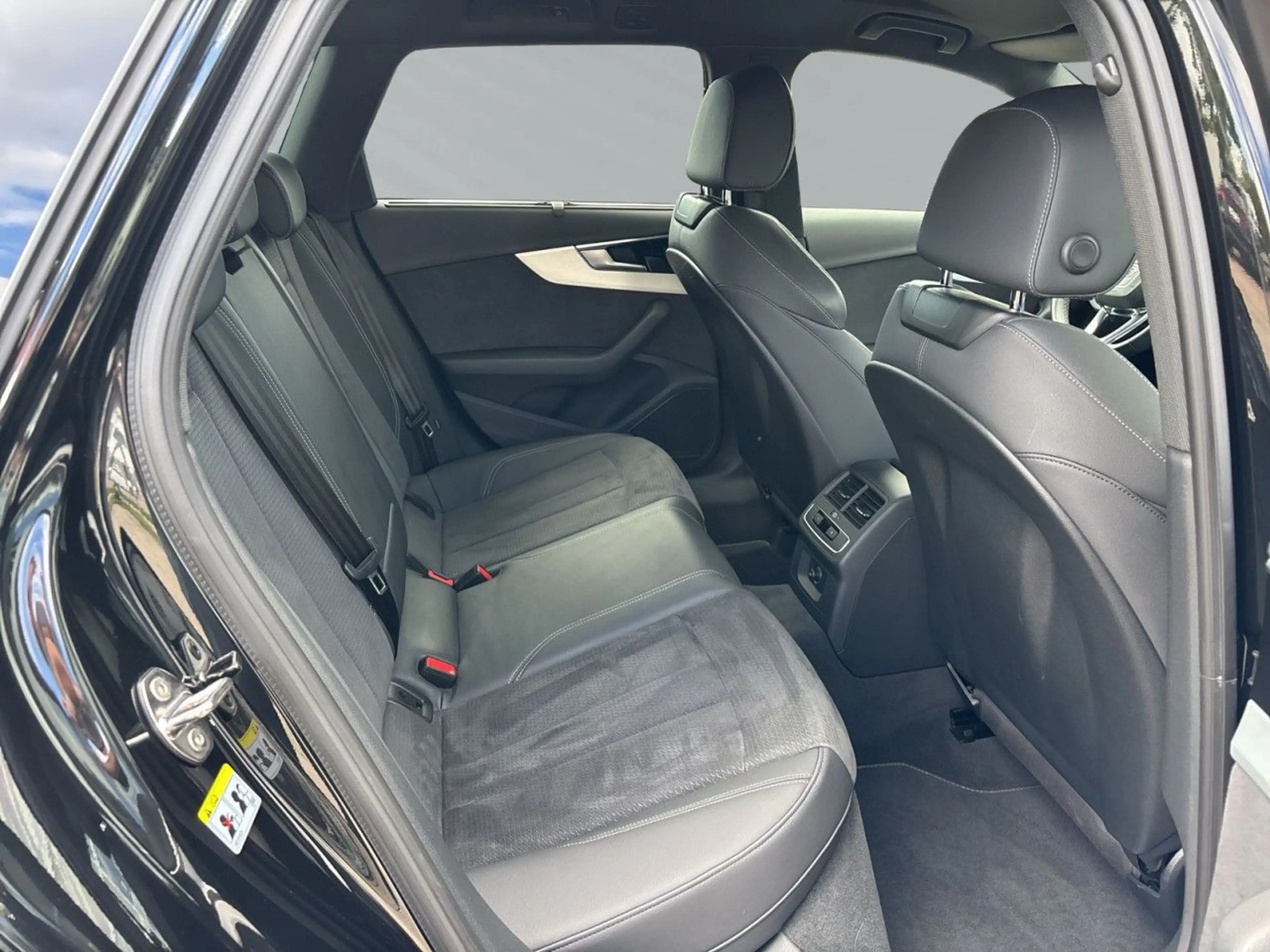 Audi S4 Avant TDI tiptronic ACC Matrix Navi Touch Kam. — photo 11