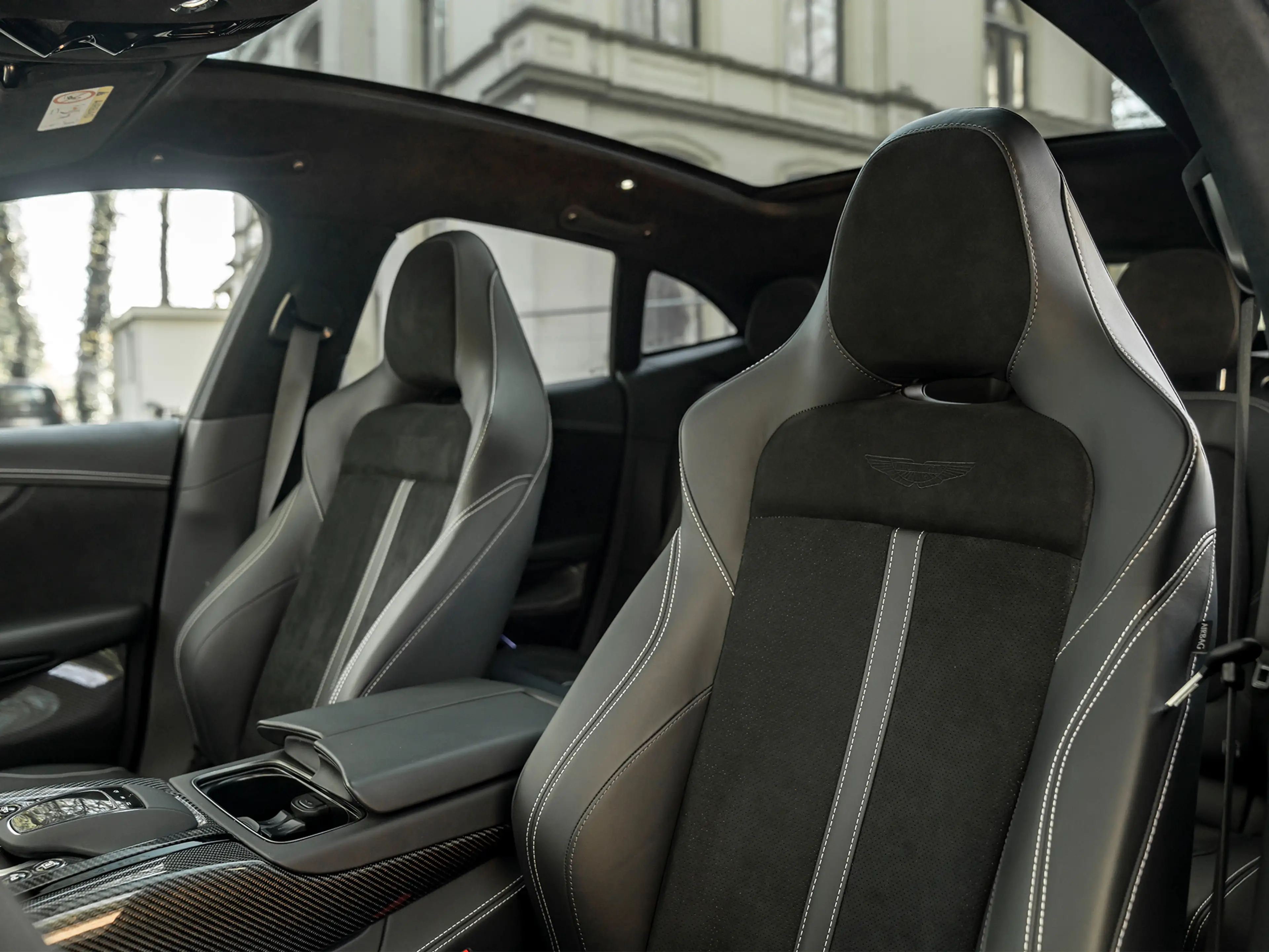 Aston Martin DBX 707 4.0 V8 | Veel carbon! | Alcantara interieur | — photo 8