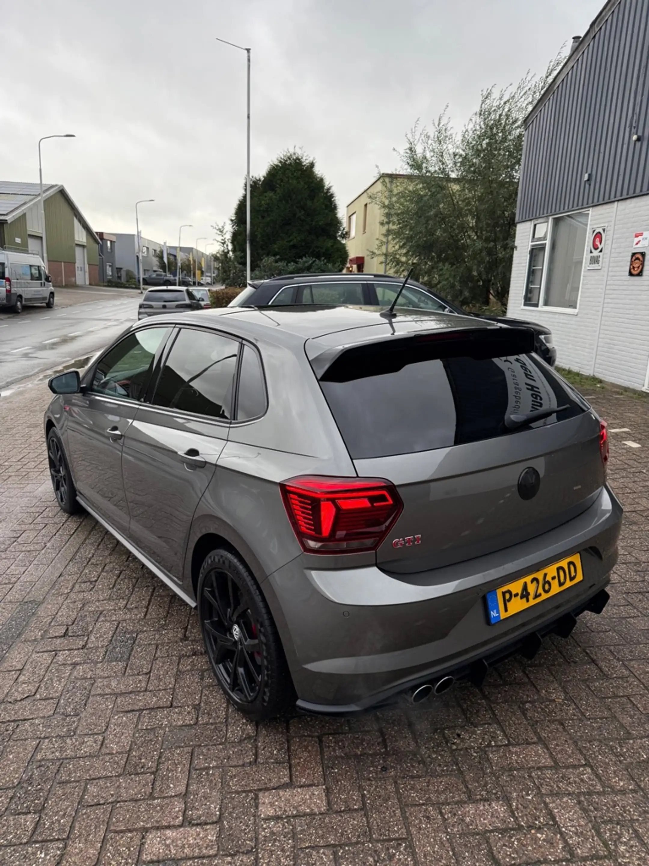 Volkswagen Polo GTI 2.0 TSI — photo 6