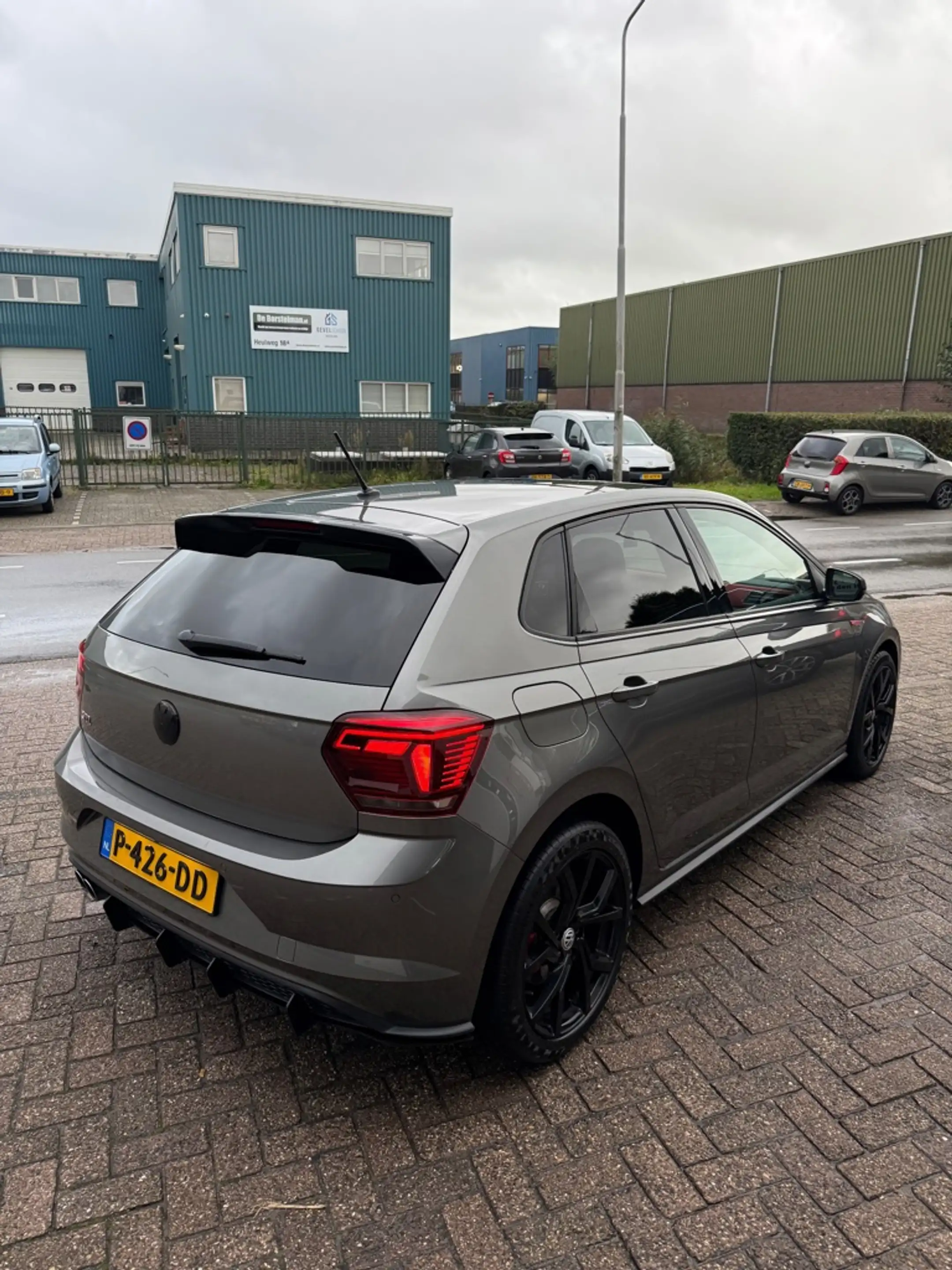 Volkswagen Polo GTI 2.0 TSI — photo 5