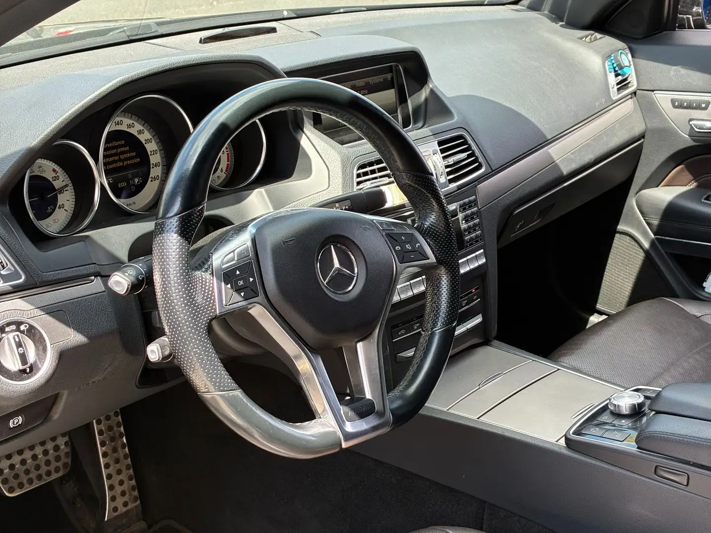 Mercedes-Benz E 250 Classe E Cabriolet 250 CDI Sportline A Noir - 2